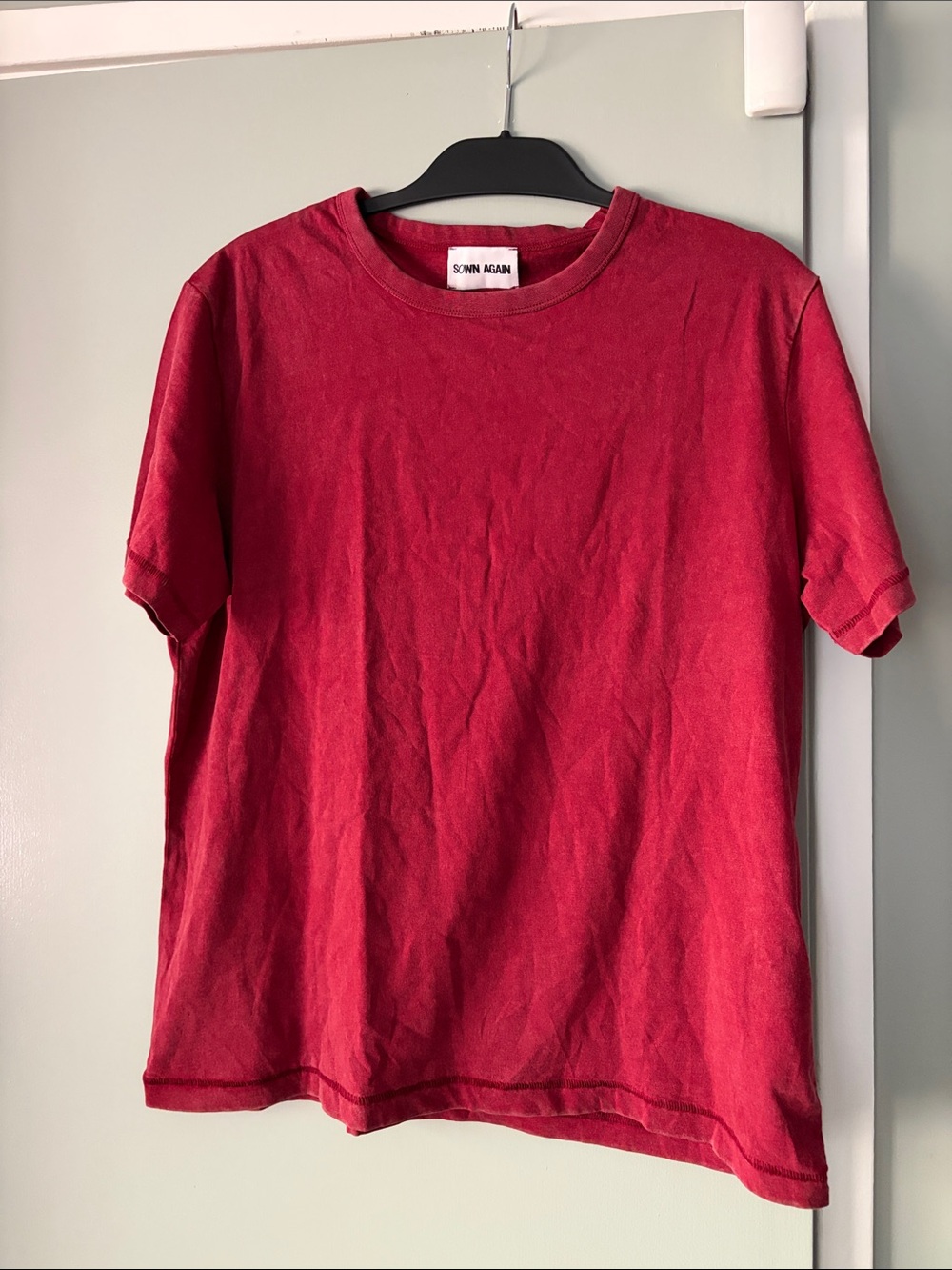 Sown Again - Muscle Half Crop - red. XL. 100% organic cotton.